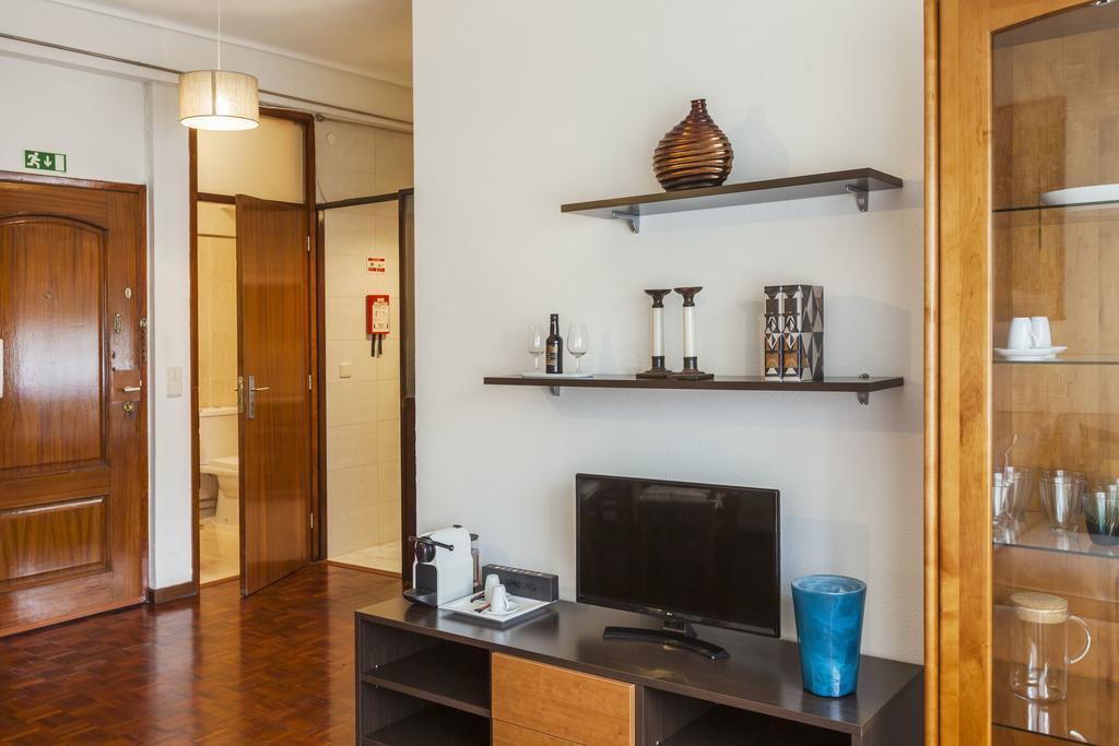 Apartment Camoes Deluxe ポルト エクステリア 写真