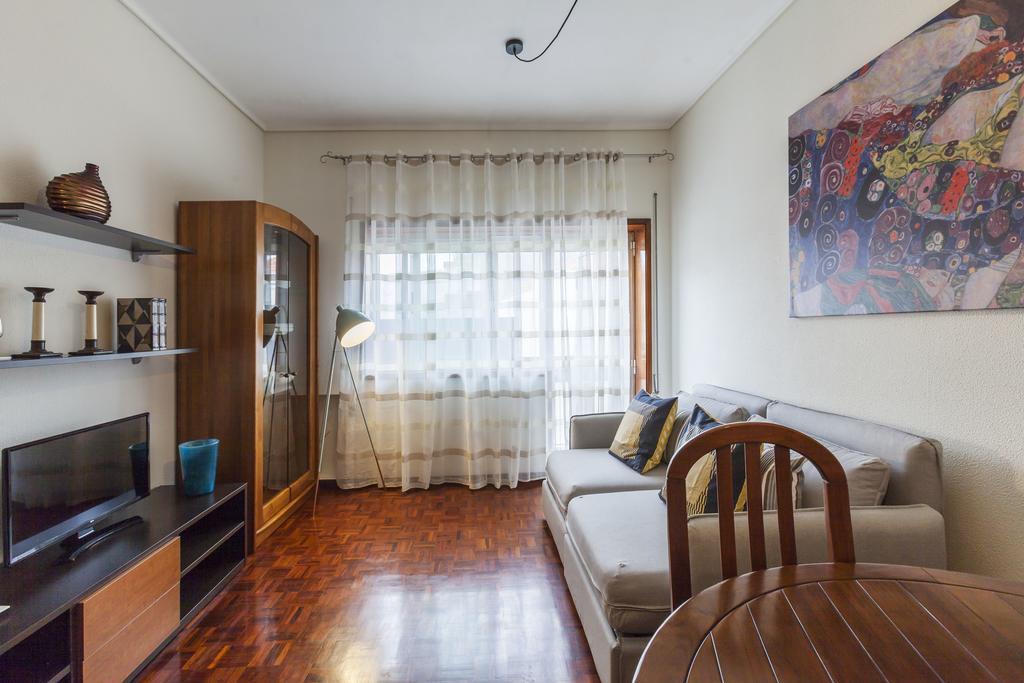 Apartment Camoes Deluxe ポルト エクステリア 写真
