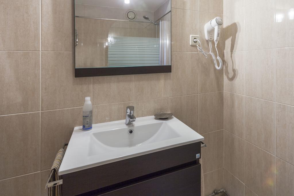Apartment Camoes Deluxe ポルト エクステリア 写真