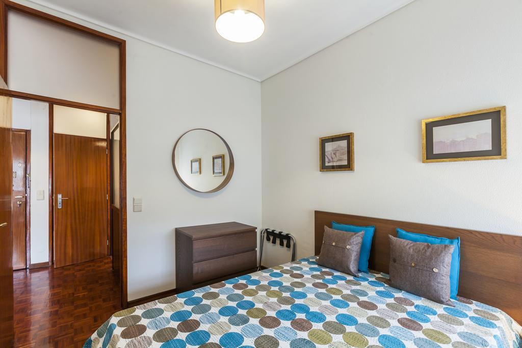 Apartment Camoes Deluxe ポルト エクステリア 写真
