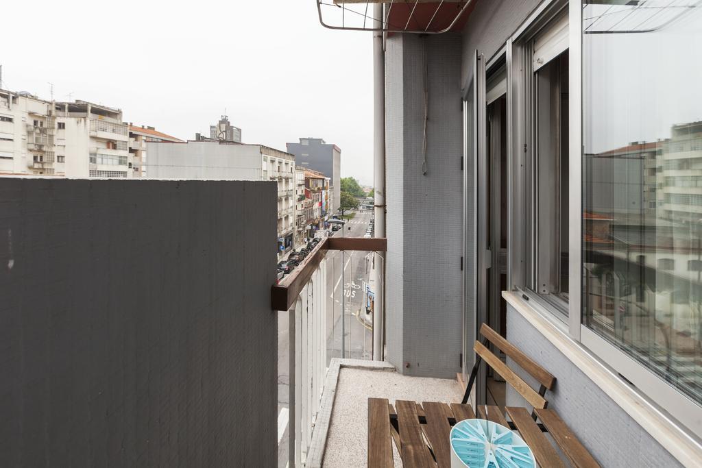 Apartment Camoes Deluxe ポルト エクステリア 写真